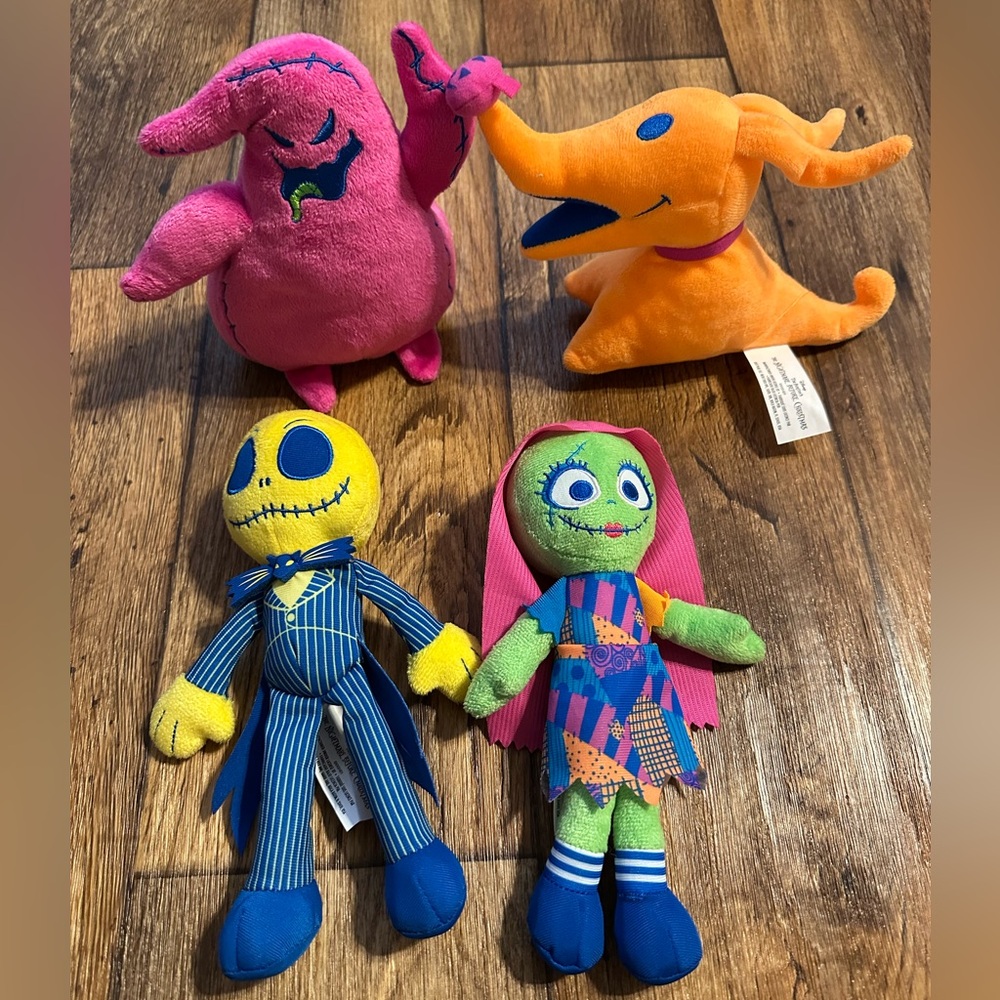 Disney TIM BURTON'S
THE NIGHTMARE BEFORE CHRISTMAS plush collector set - 4 pc